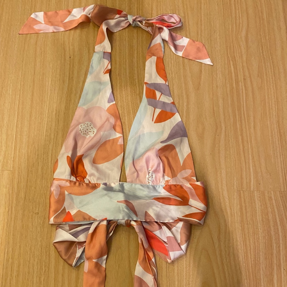 Crop Tank/ Neck and Back tie